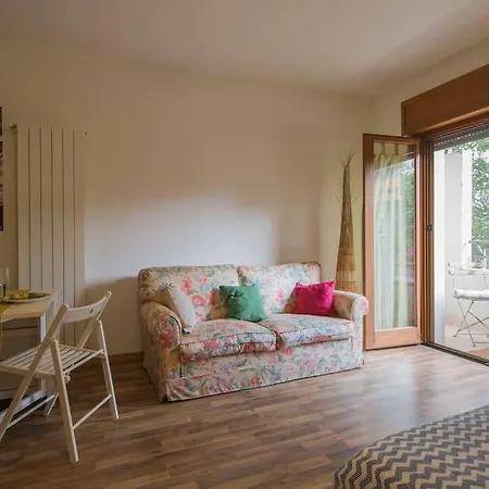 Sunny Open Space Διαμέρισμα Πομπηία